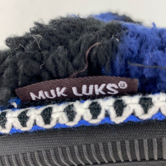 Size 8 Blue Plaid MUK LUKS Faux Shearling Scuff Slippers - Picture 3 of 8